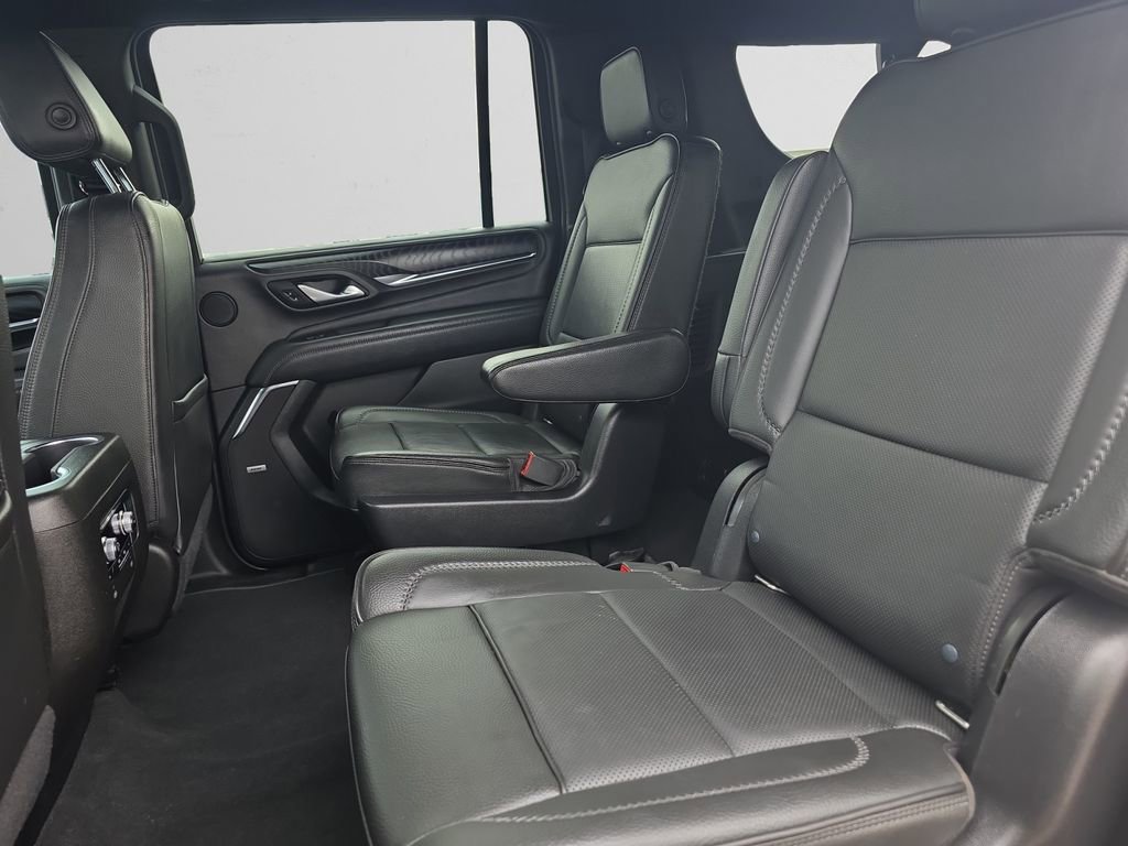 Used 2022 GMC Yukon XL Denali image 15