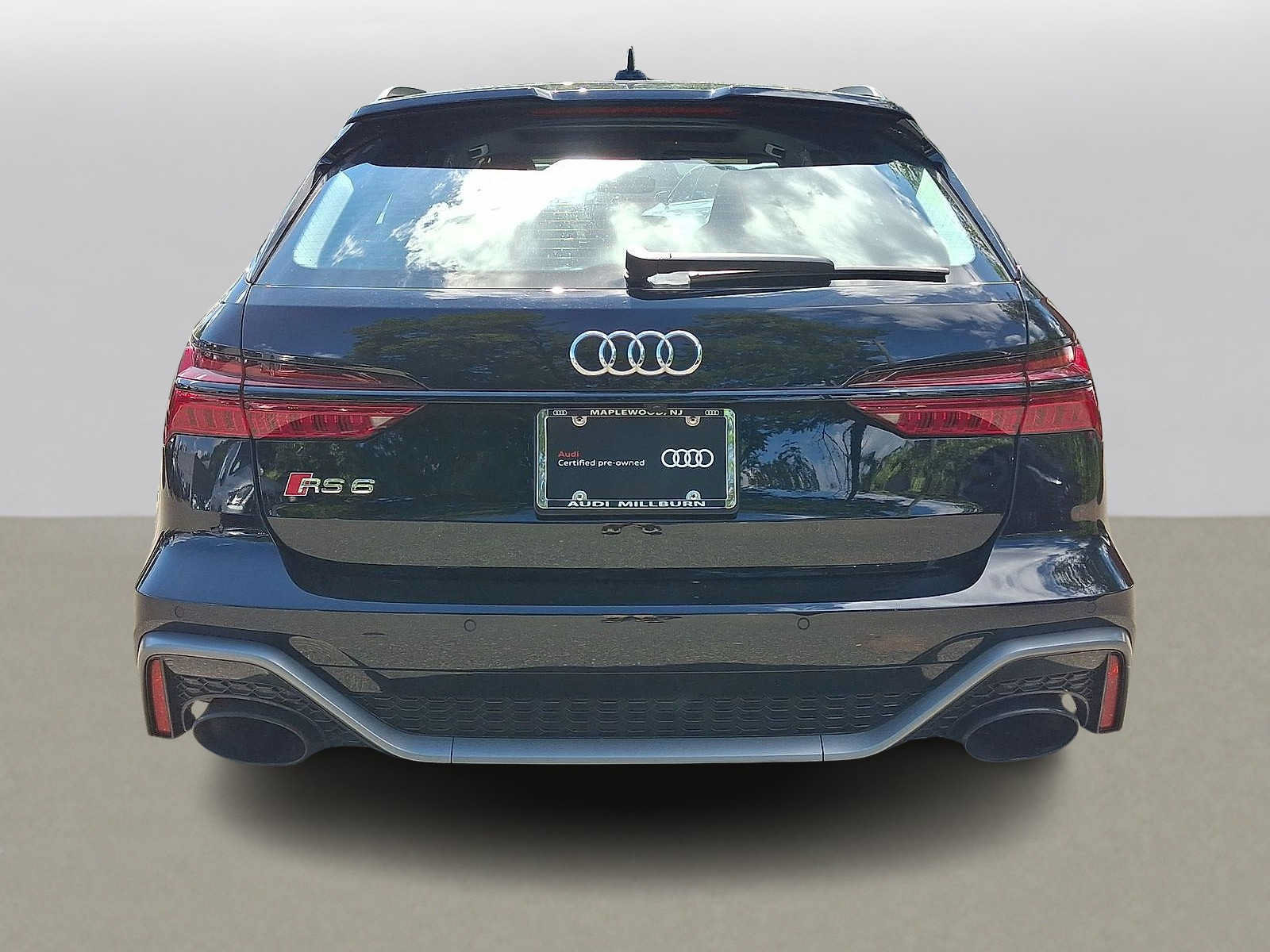 Certified 2024 Audi RS 6 performance AWD/4WD image 29