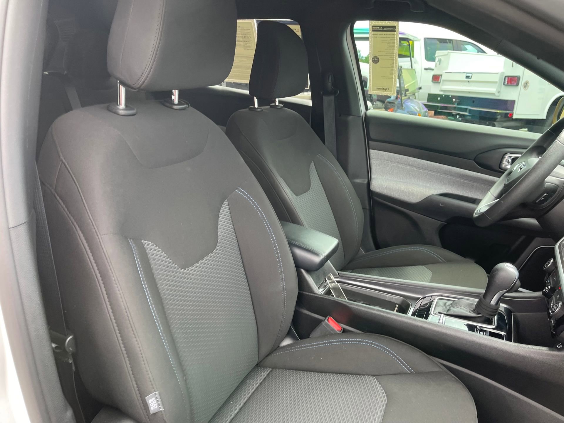 Used 2025 Jeep Compass Sport AWD/4WD image 28