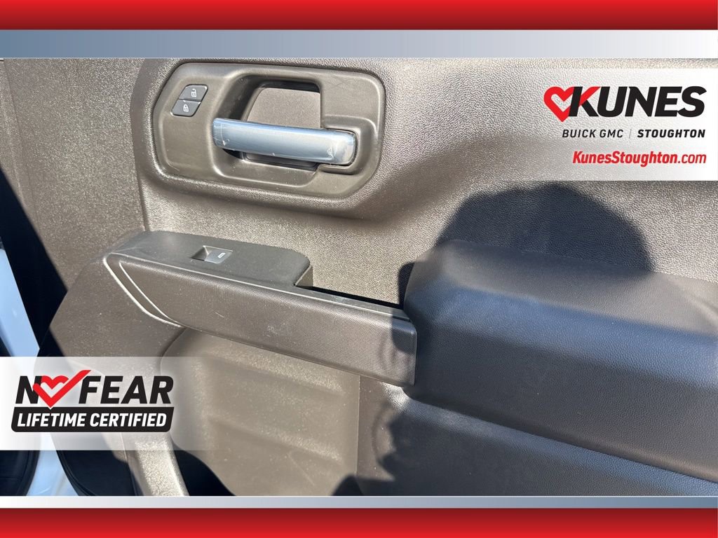 Used 2024 Chevrolet Silverado 3500 W/T image 43