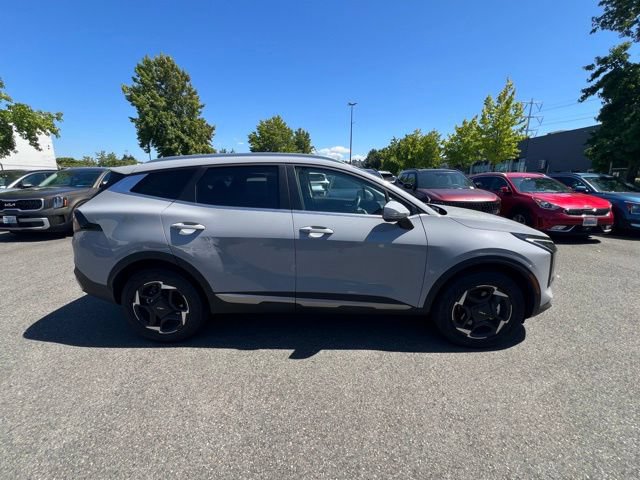 Used 2026 Kia Sportage EX AWD/4WD image 4
