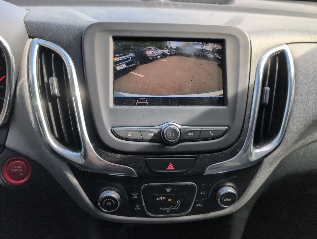 Used 2020 Chevrolet Equinox LT AWD/4WD image 13