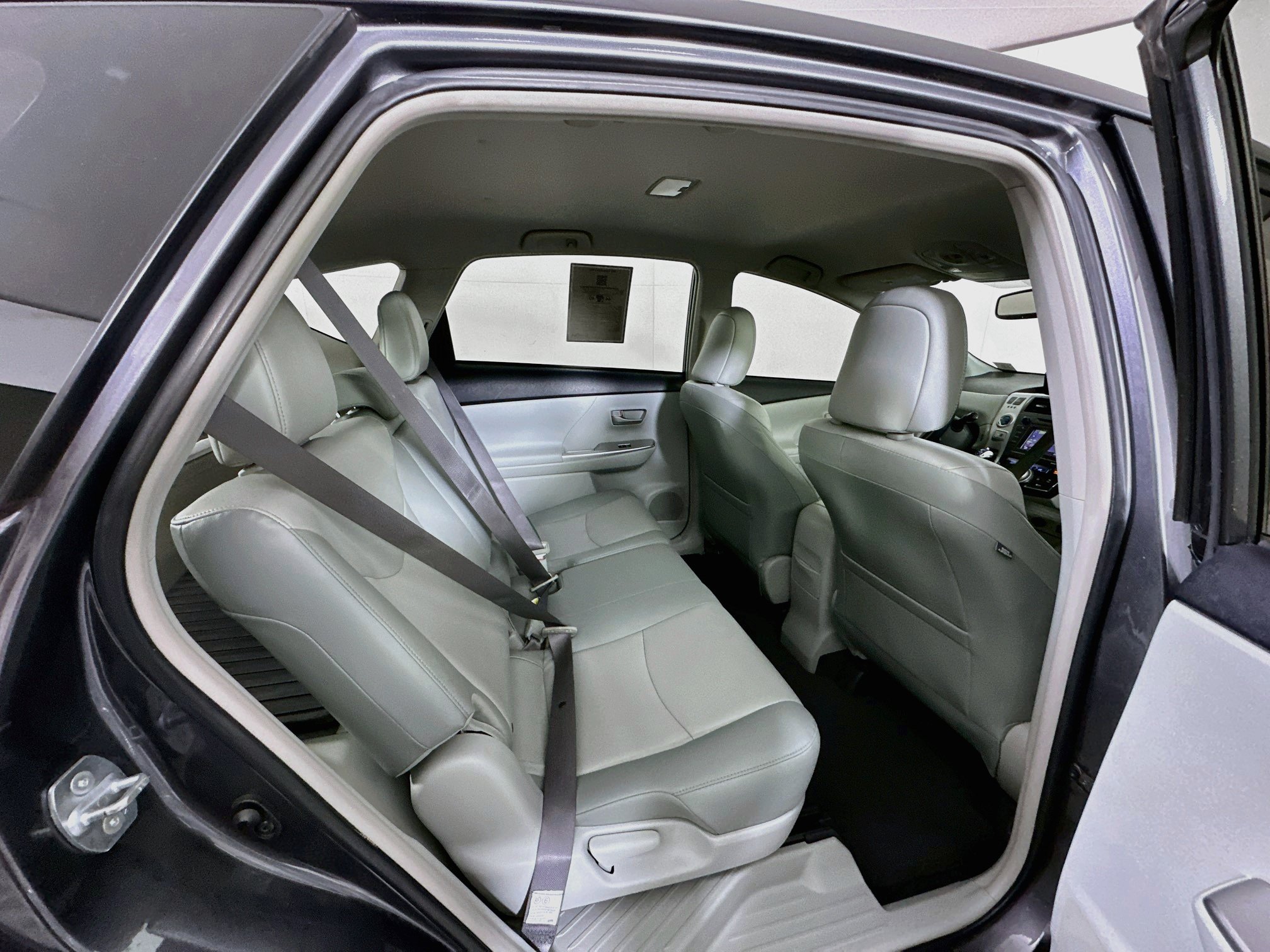 Used 2013 Toyota Prius V Five FWD image 29