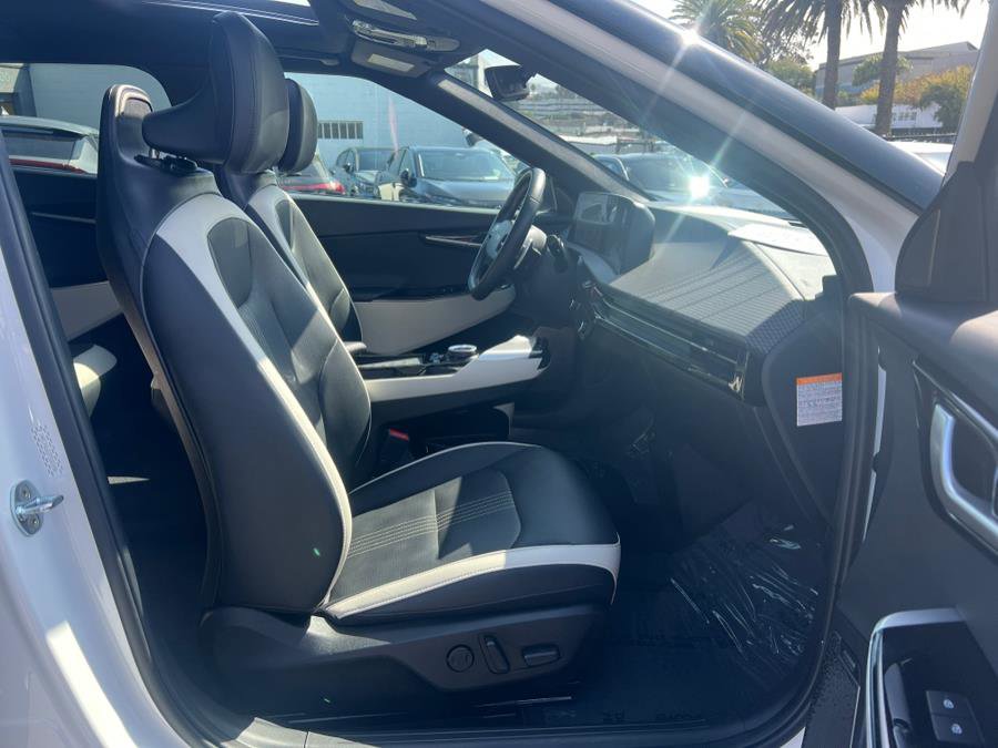 Used 2023 Kia EV6 GT-Line image 38