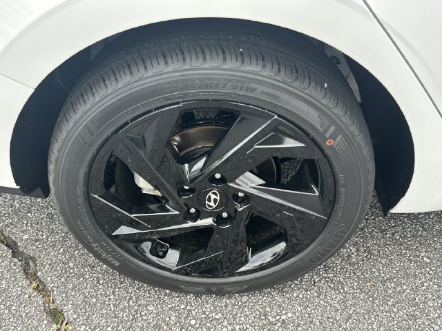 New 2026 Hyundai Elantra Sport FWD image 19