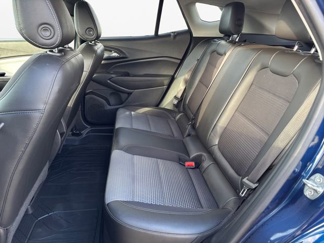 Used 2024 Chevrolet Trax LT w/ Driver Confidence Package image 13