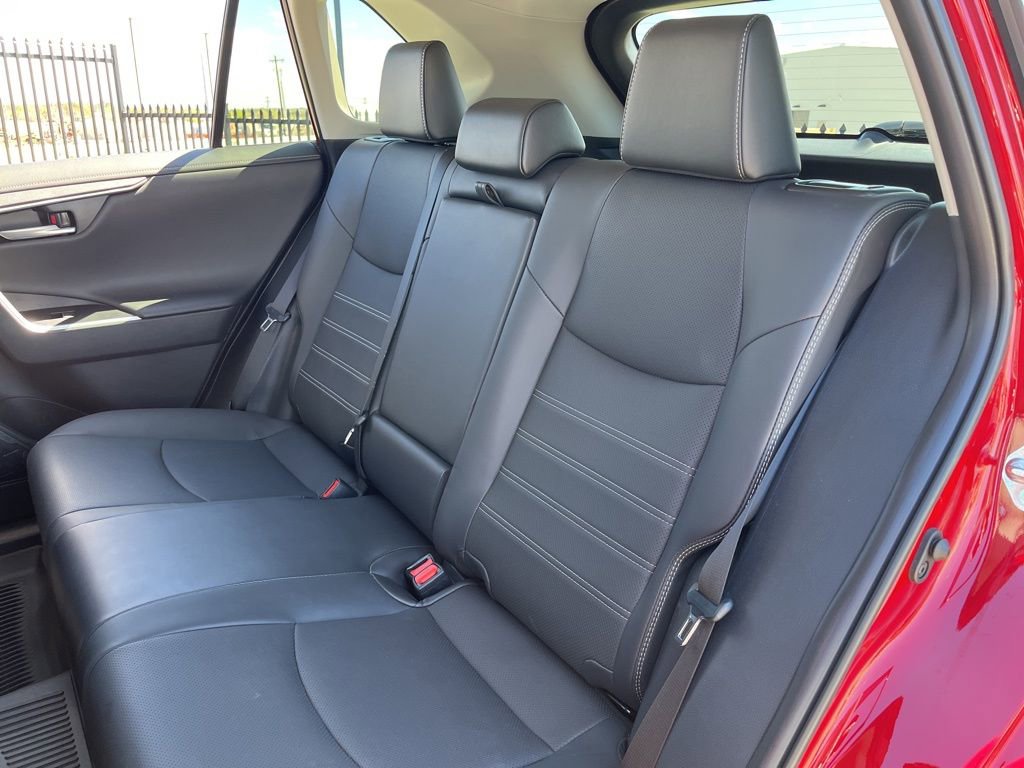 Used 2024 Toyota RAV4 Limited image 27