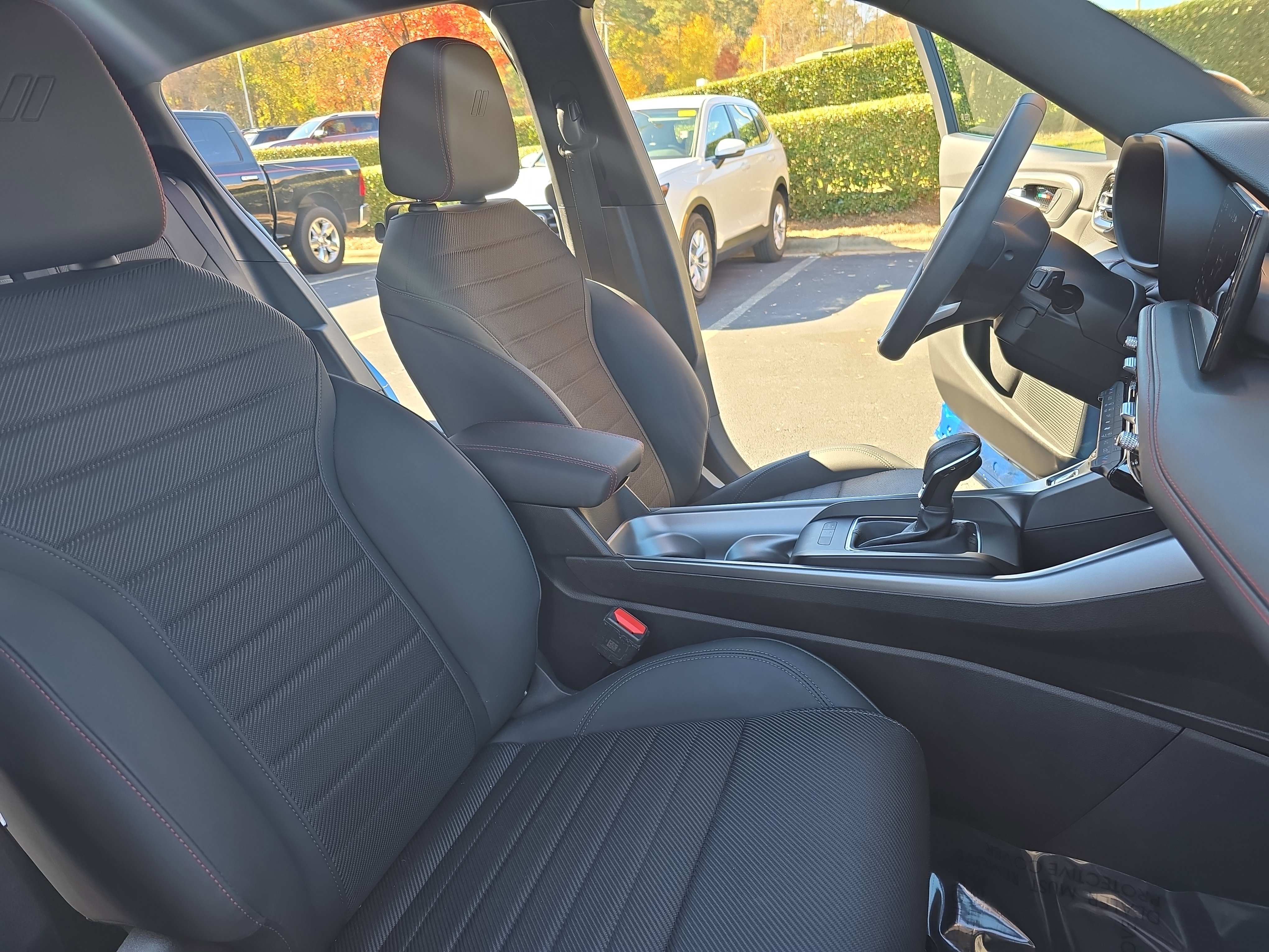 Used 2023 Dodge Hornet GT w/ GT Blacktop Package image 10