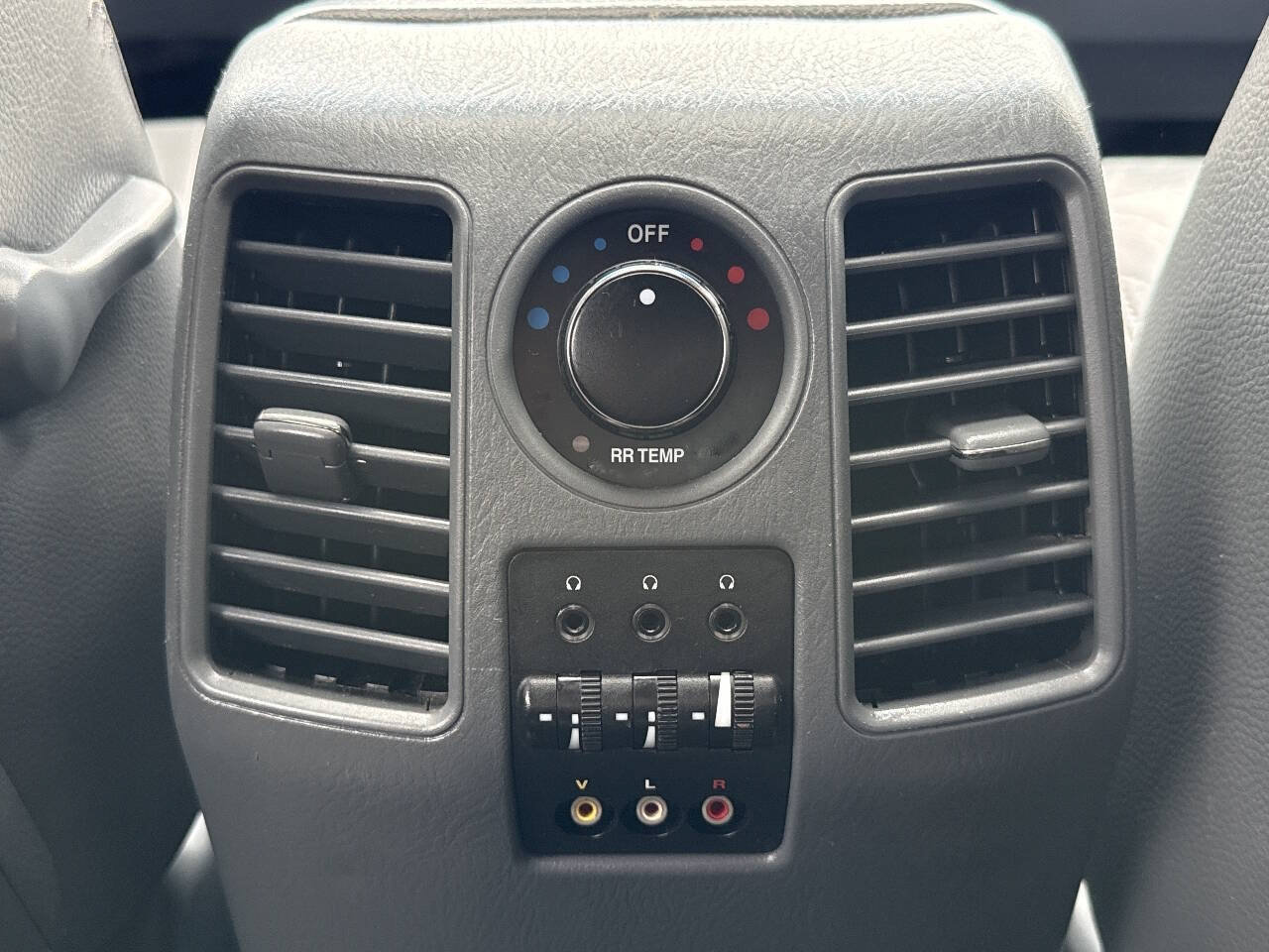 Used 2008 Honda Pilot EX-L image 25
