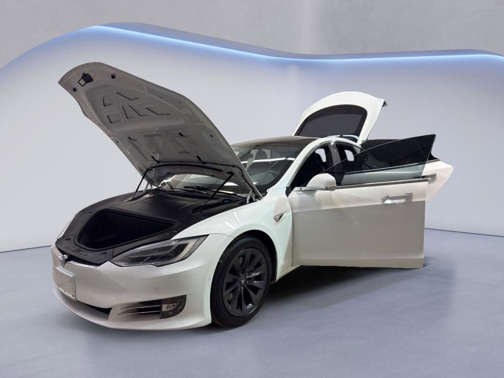 Used 2018 Tesla Model S P100D image 10