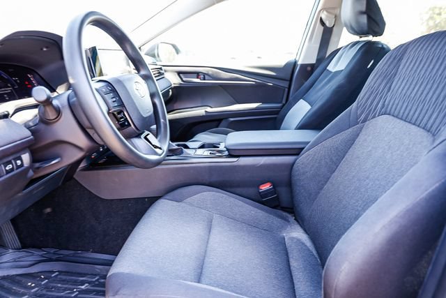 Used 2025 Toyota Camry LE w/ Convenience Package FWD image 17