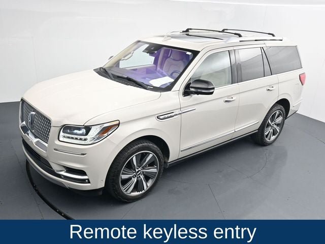 Used 2019 Lincoln Navigator Reserve w/ Cargo Package AWD/4WD image 23