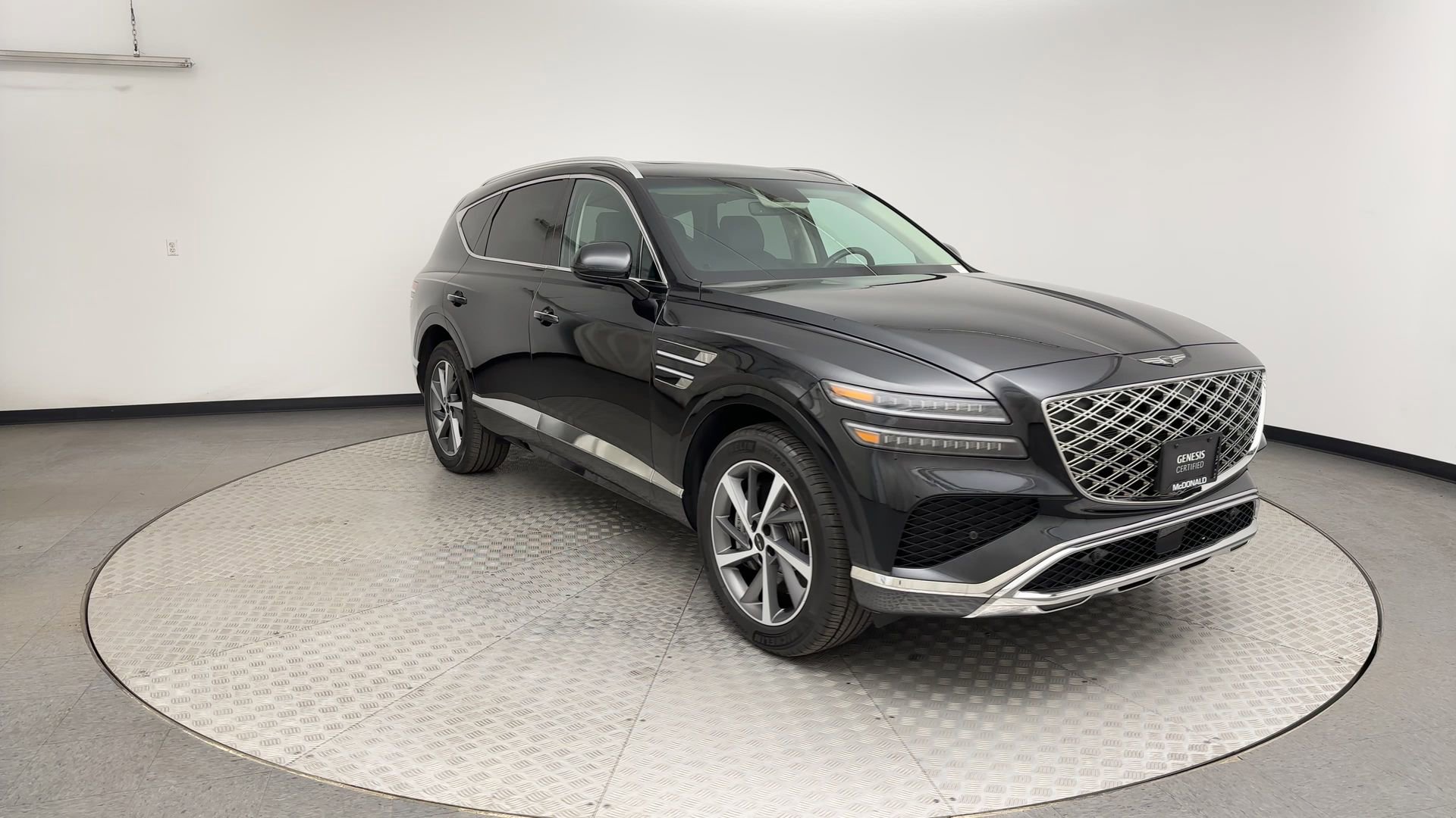 Certified 2025 Genesis GV80 2.5T Select AWD/4WD image 8