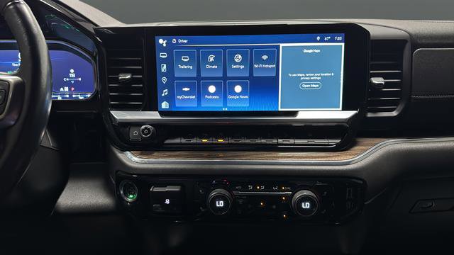 Used 2022 Chevrolet Silverado 1500 LT Trail Boss w/ LT Trail Boss Premium Package AWD/4WD image 12