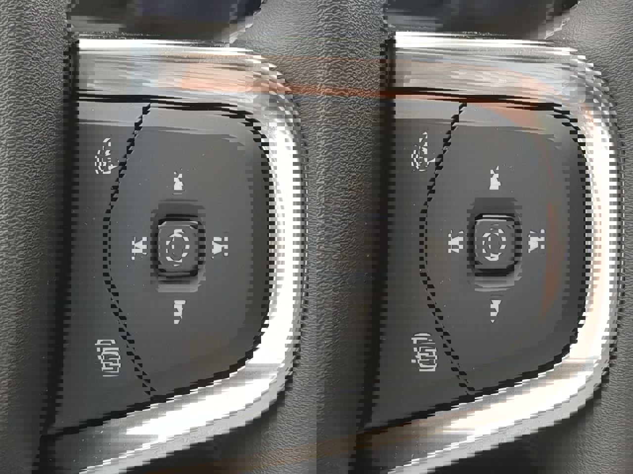 New 2024 Volvo XC40 Recharge Ultimate w/ Protection Package Premier image 26