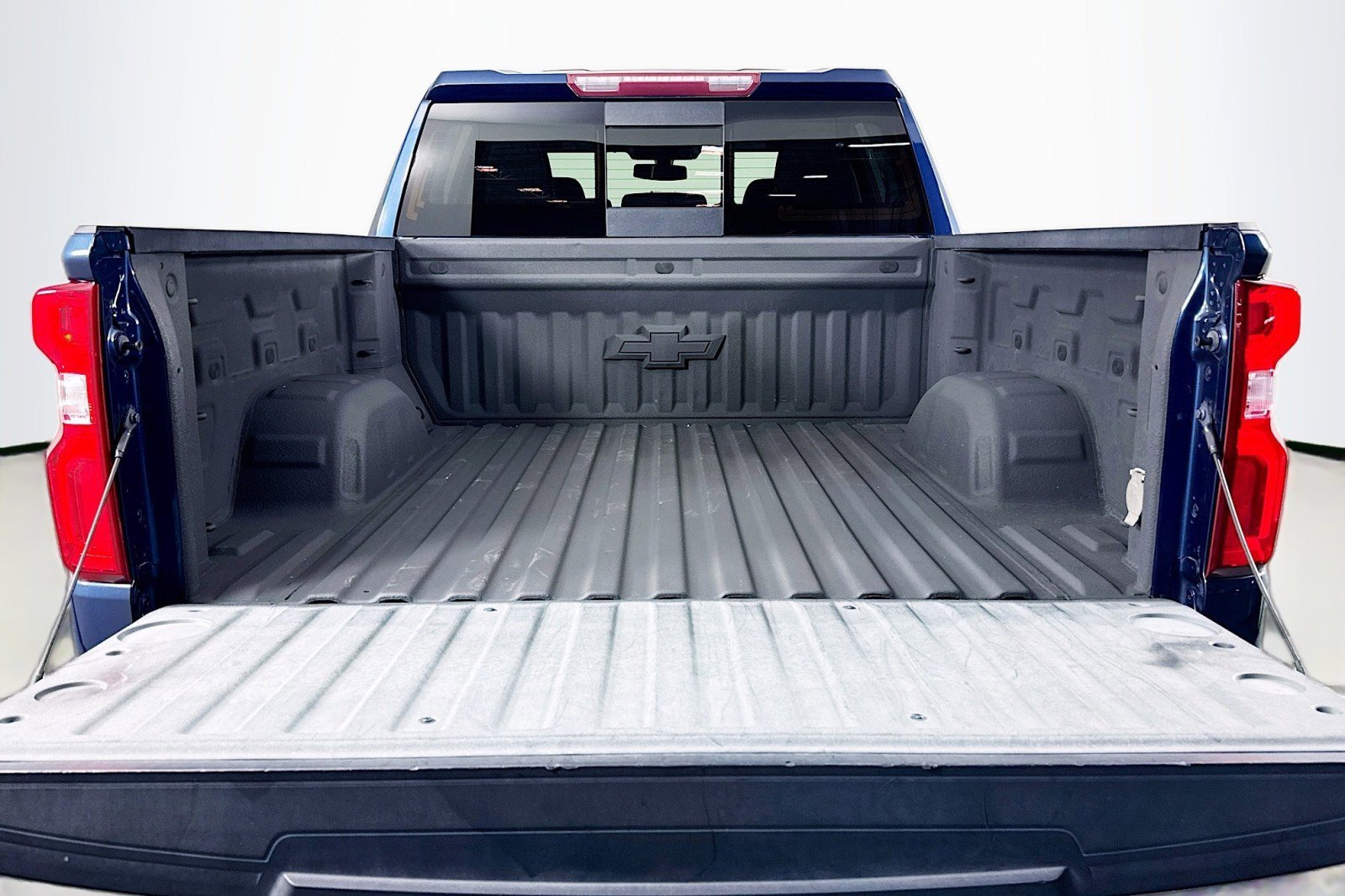 Used 2019 Chevrolet Silverado 1500 LTZ image 21