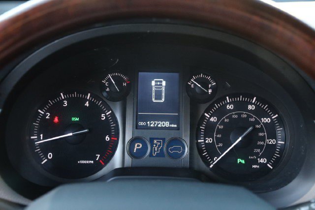 Used 2015 Lexus GX 460 w/ Premium Package AWD/4WD image 16