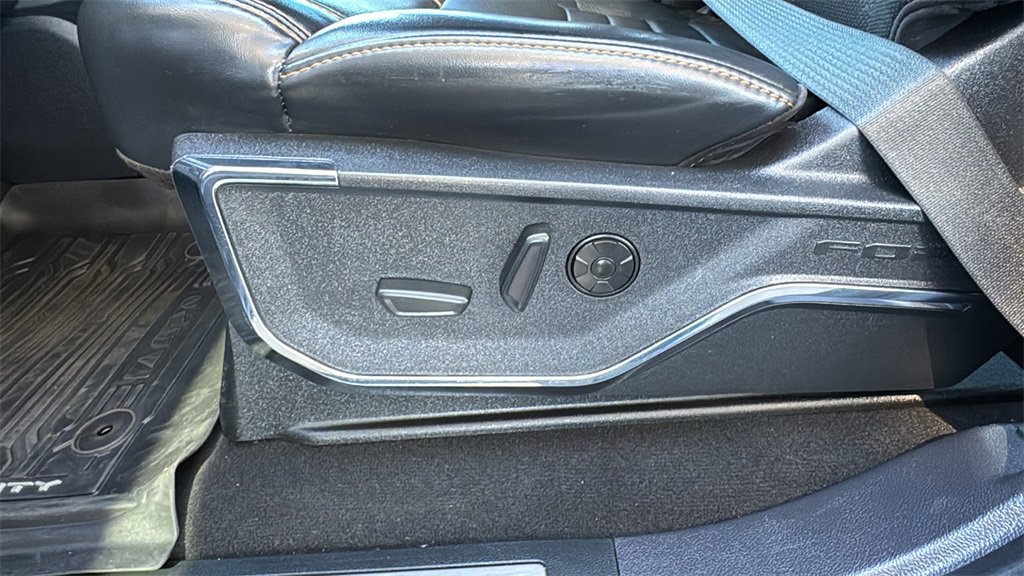 Certified 2024 Ford F350 Platinum w/ Tremor Off-Road Package image 22