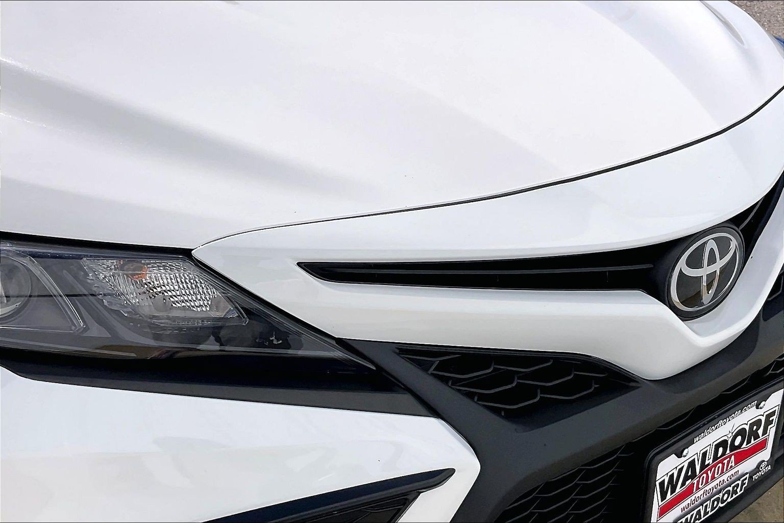 Used 2024 Toyota Camry SE FWD image 34