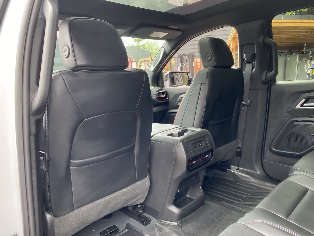 Used 2025 Chevrolet Silverado EV RST AWD/4WD image 15