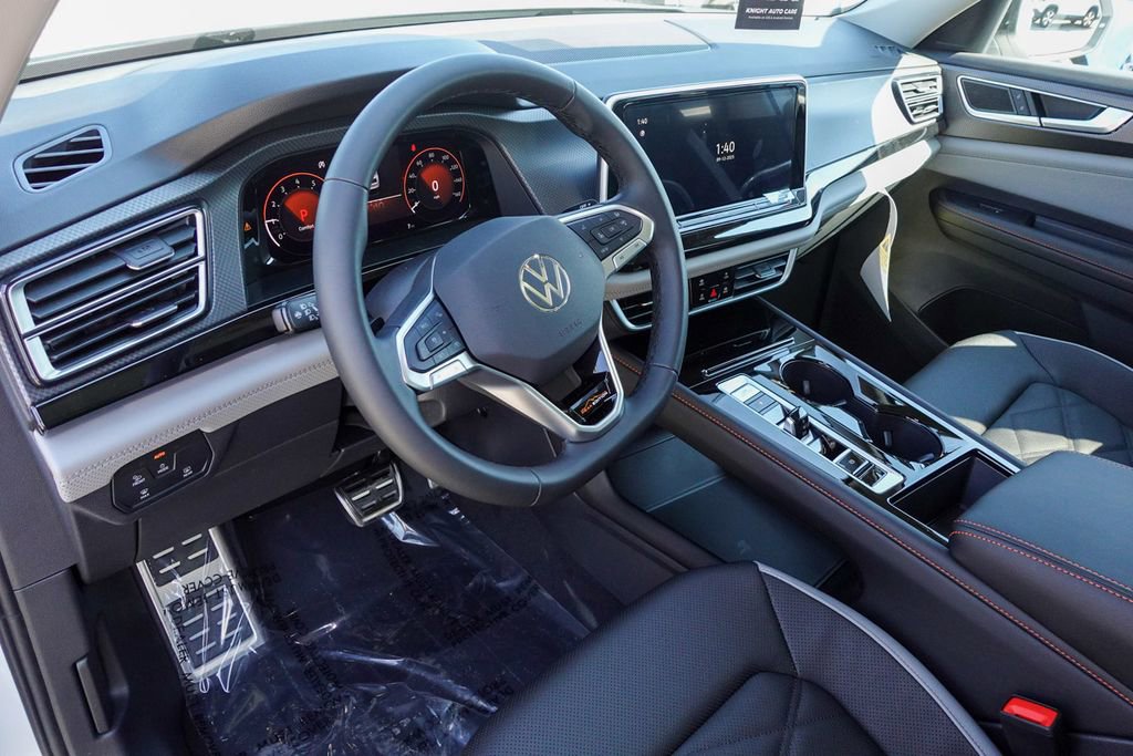 New 2026 Volkswagen Atlas Peak Edition image 12