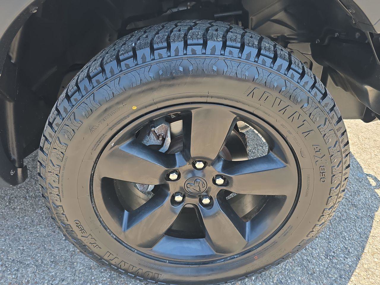 Used 2020 RAM 1500 Classic Warlock w/ Luxury Group image 16