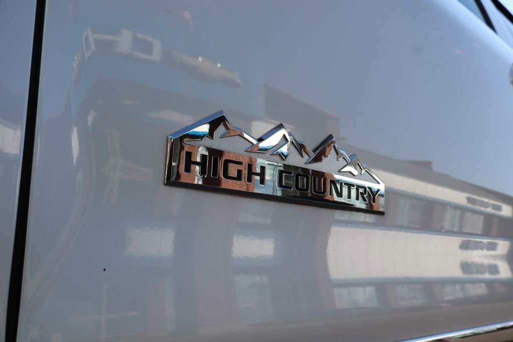 Used 2019 Chevrolet Silverado 3500 High Country w/ Duramax Plus Package image 11