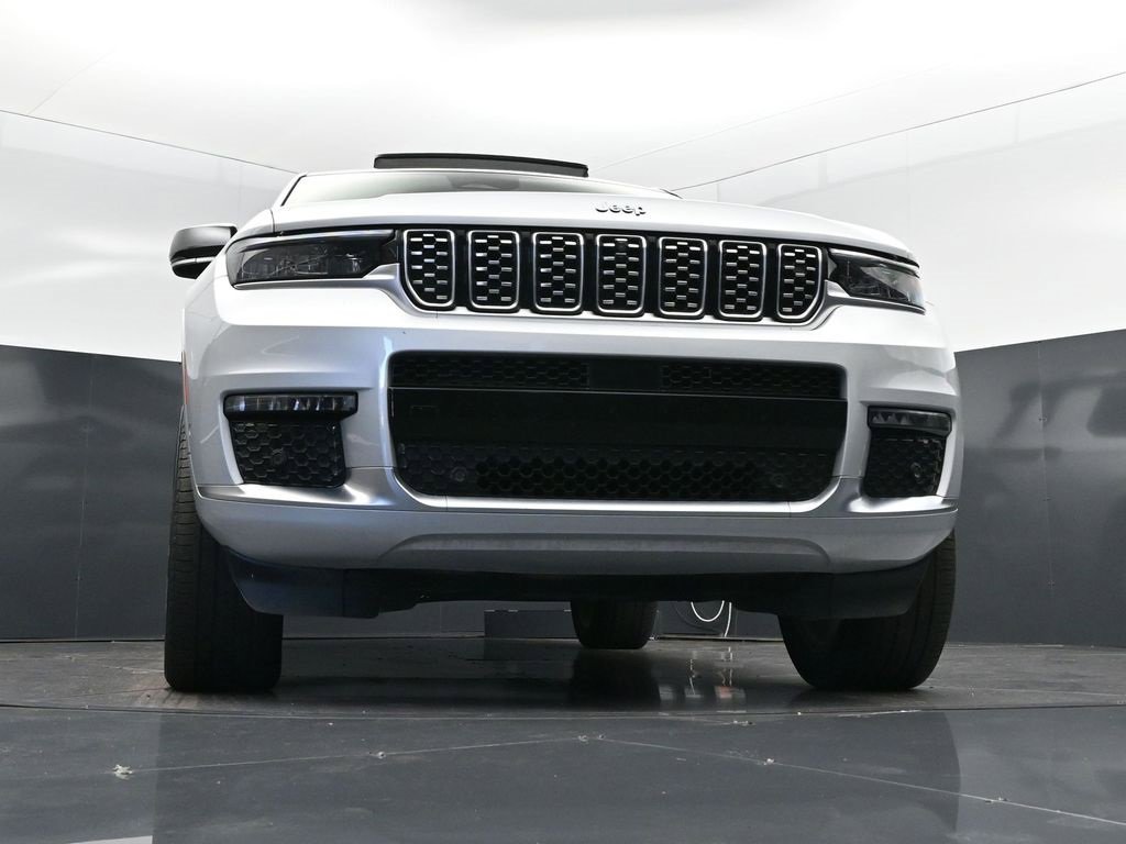 Used 2023 Jeep Grand Cherokee L Summit w/ Advanced Protech Group IV image 48