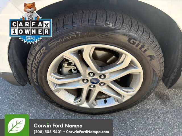 Used 2017 Ford Edge Titanium w/ Class II Trailer Tow Package AWD/4WD image 7