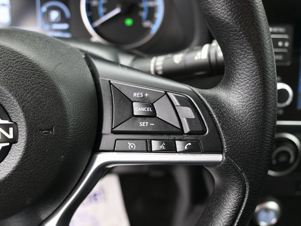 Used 2023 Nissan Leaf S image 19