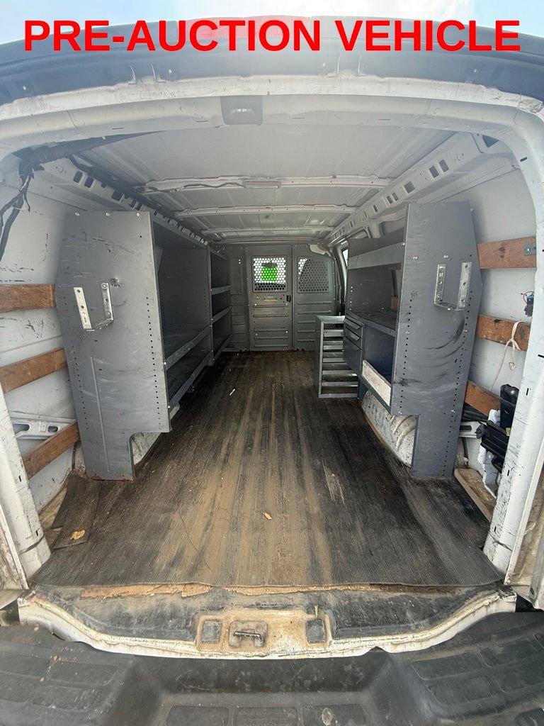 Used 2014 GMC Savana 2500 RWD image 8