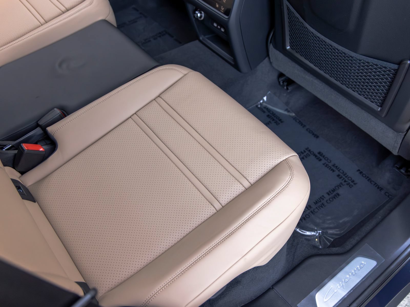 New 2026 Porsche Cayenne Coupe AWD/4WD image 52