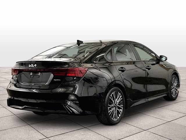 Used 2022 Kia Forte GT-Line w/ GT-Line Technology Package FWD image 11