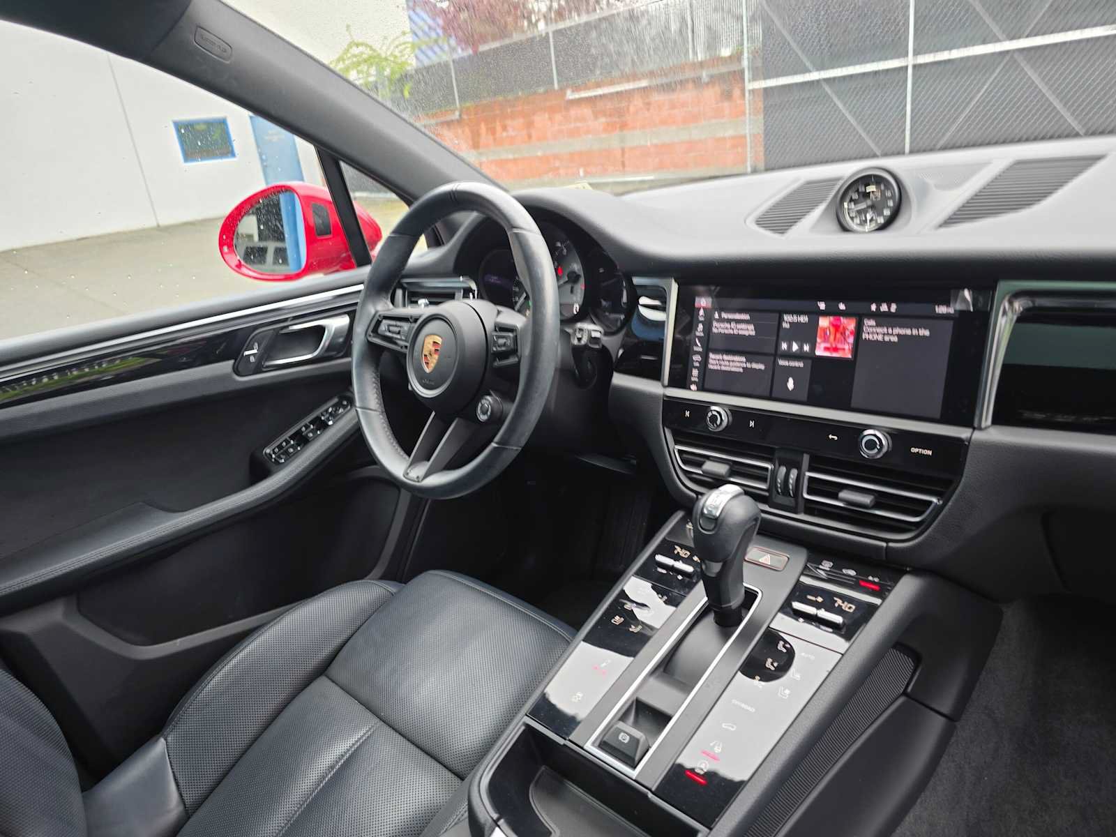 Used 2023 Porsche Macan S AWD/4WD image 10