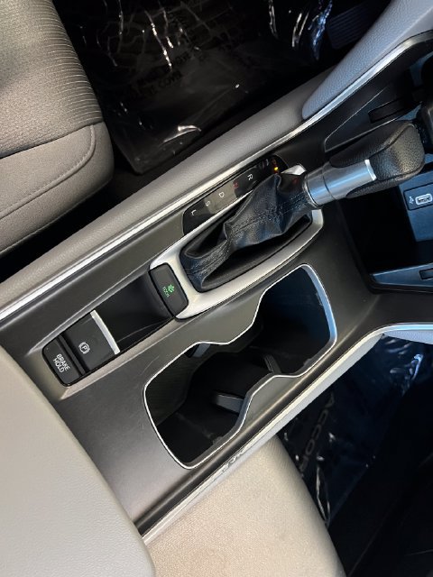 Used 2020 Honda Accord LX image 21