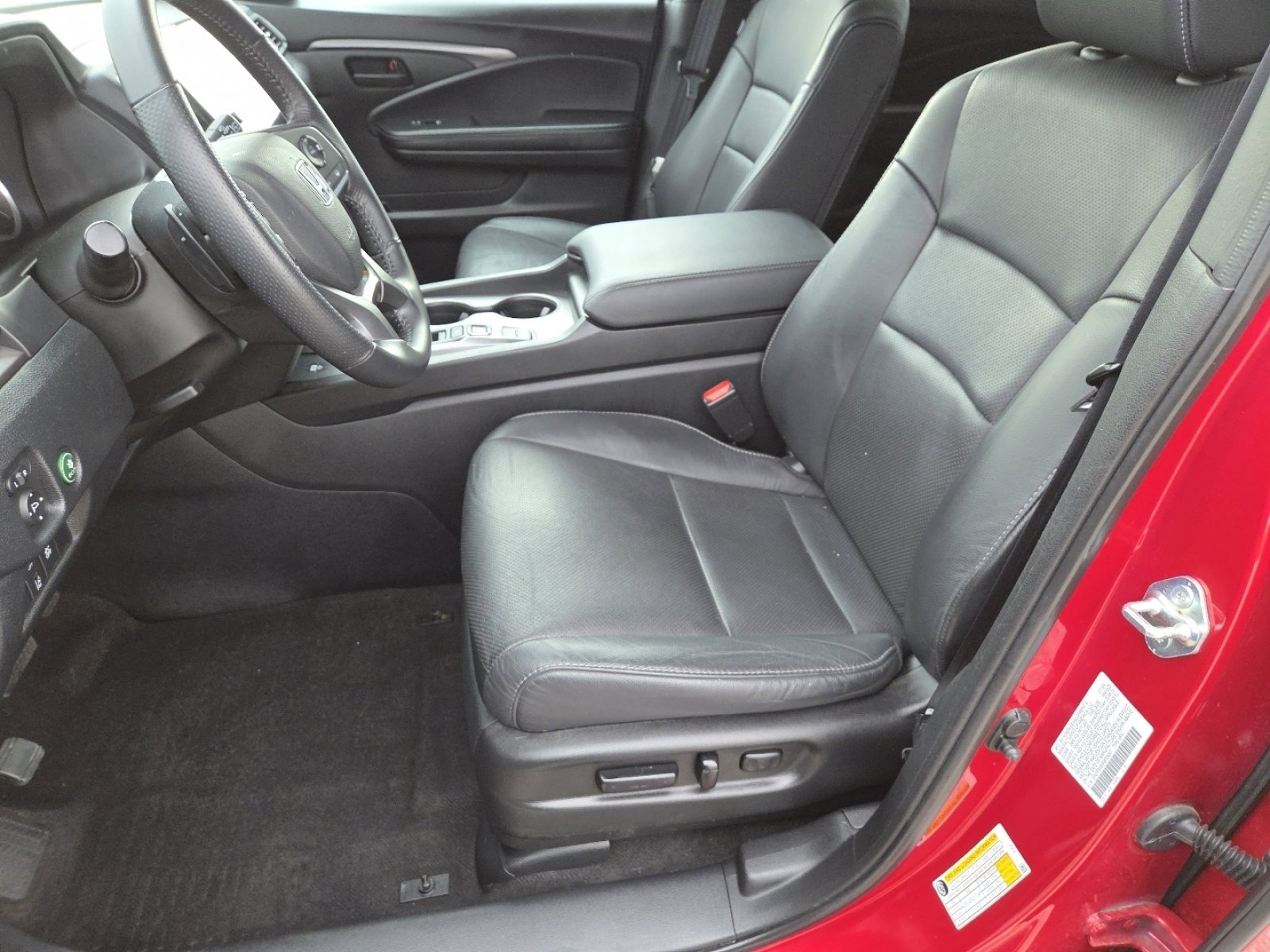 Used 2024 Honda Passport EX-L image 27