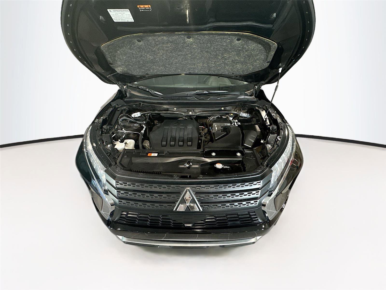 Used 2022 Mitsubishi Eclipse Cross SE image 27