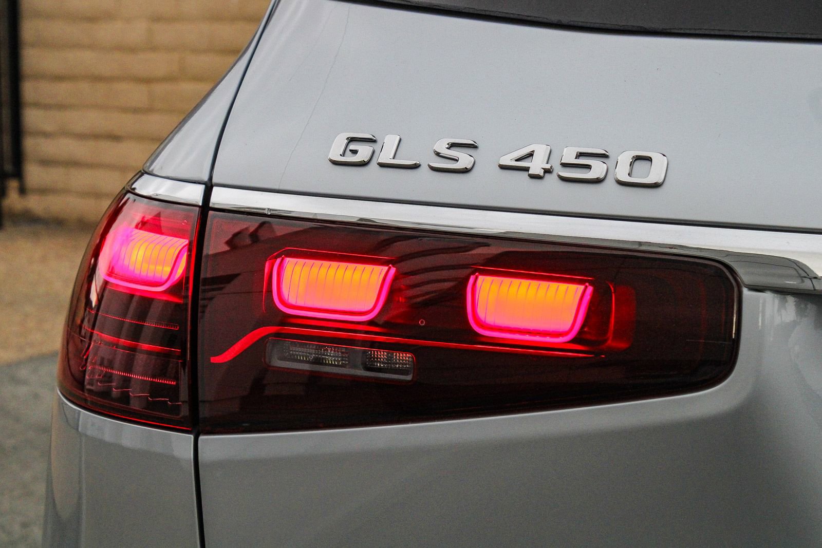 New 2026 Mercedes-Benz GLS 450 4MATIC image 9