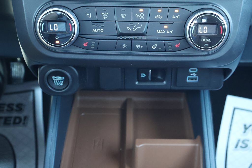 Used 2022 Ford Maverick Lariat w/ Lariat Luxury Package AWD/4WD image 14