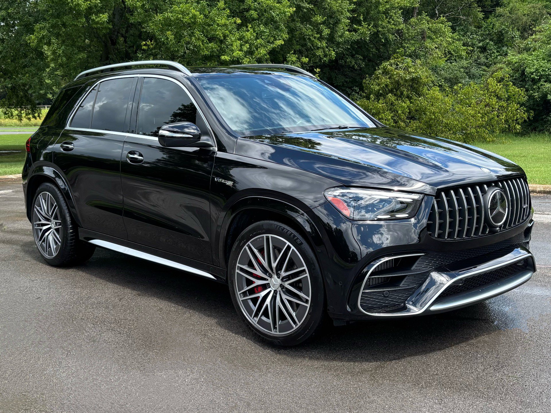 Used 2025 Mercedes-Benz GLE 63 AMG S image 1