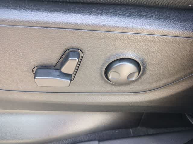New 2026 RAM 1500 Big Horn w/ Night Edition AWD/4WD image 17
