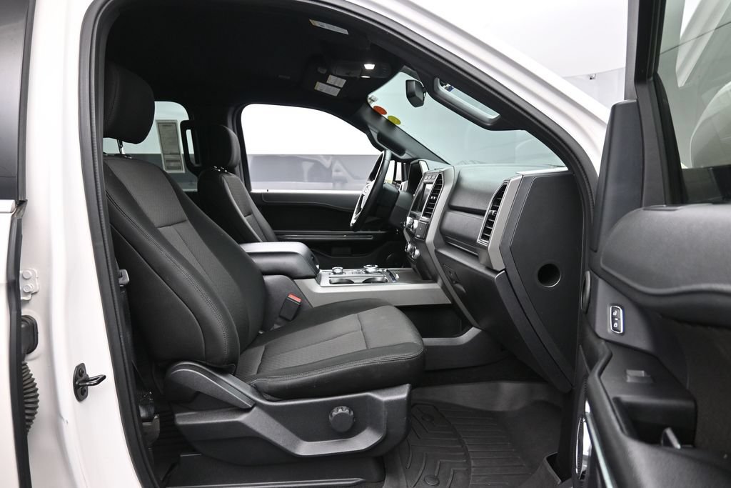 Used 2019 Ford Expedition Max XLT w/ Cargo Package AWD/4WD image 29