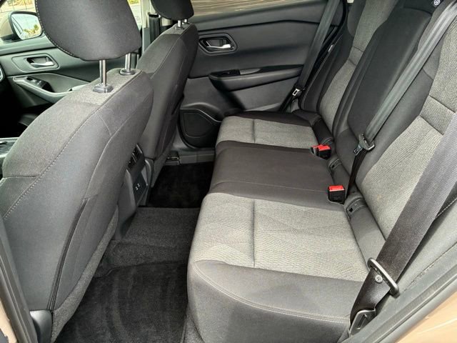 Certified 2024 Nissan Rogue SV FWD image 18