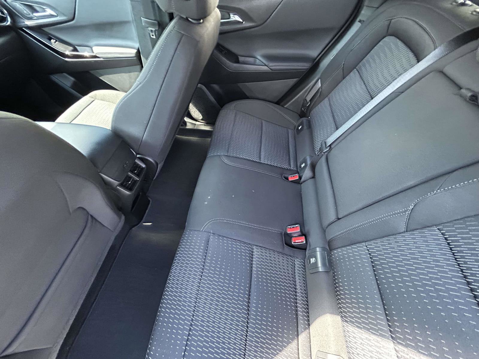 Used 2026 Chevrolet Equinox LT image 11