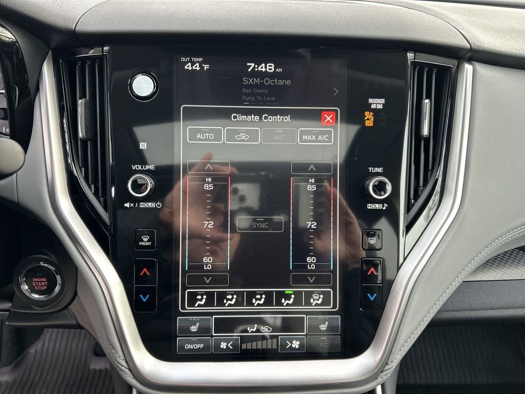 Certified 2025 Subaru Outback Premium image 21