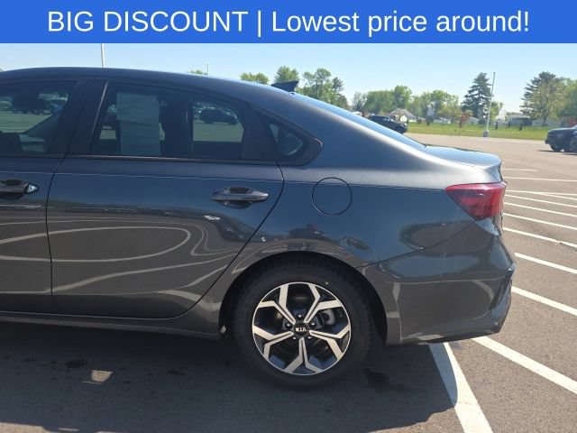 Used 2021 Kia Forte LXS FWD image 14