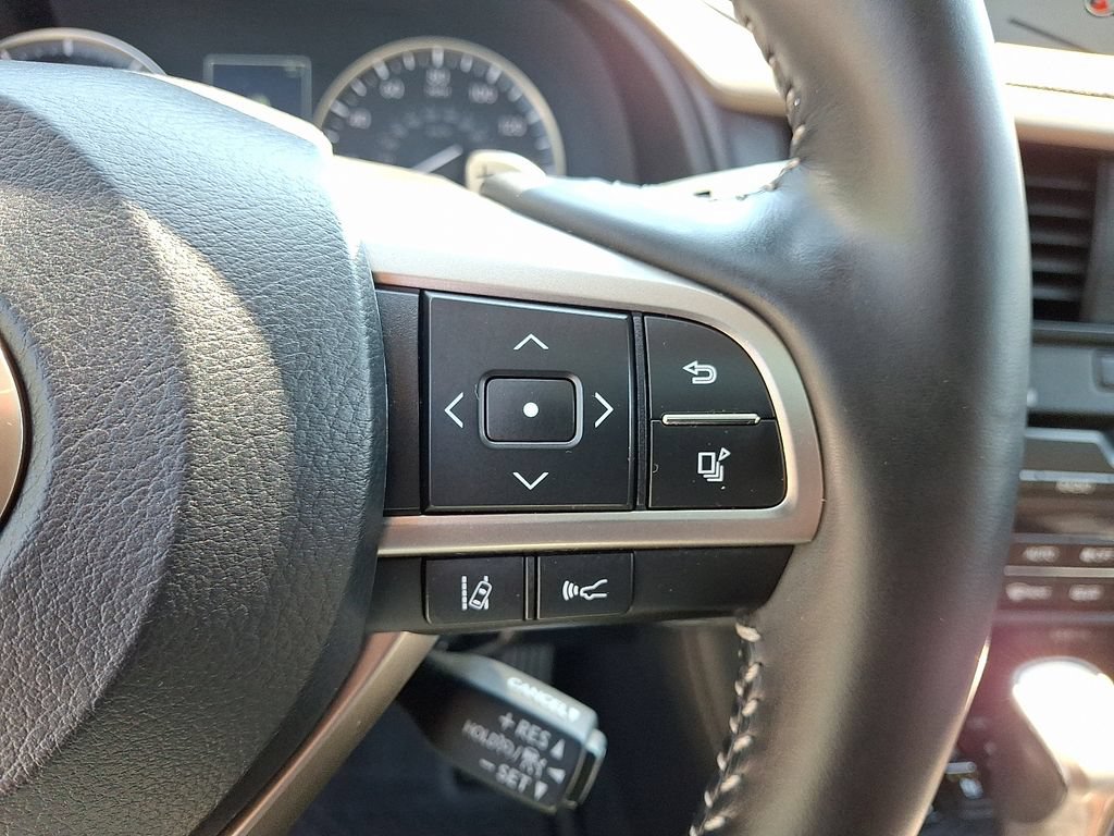 Used 2021 Lexus RX 350L Premium w/ Premium Package AWD/4WD image 23