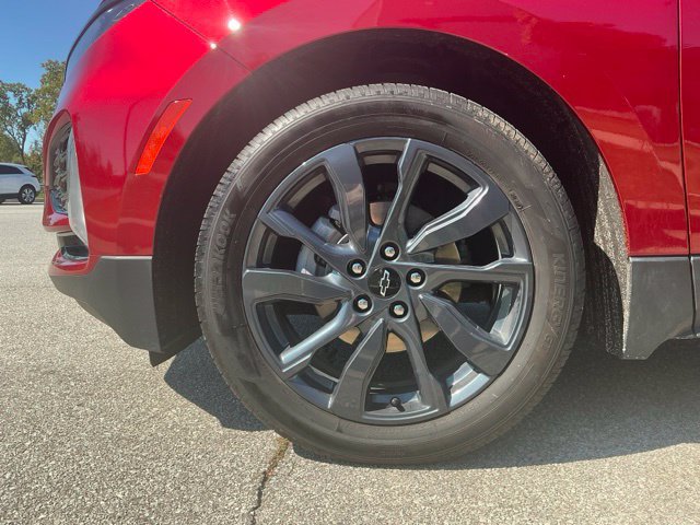 Used 2024 Chevrolet Equinox RS w/ LPO, Floor Liner Package FWD image 14