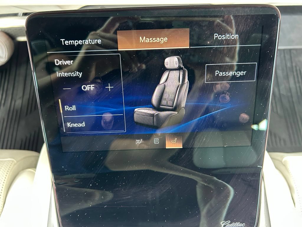 Used 2026 Cadillac Vistiq Sport AWD/4WD image 35