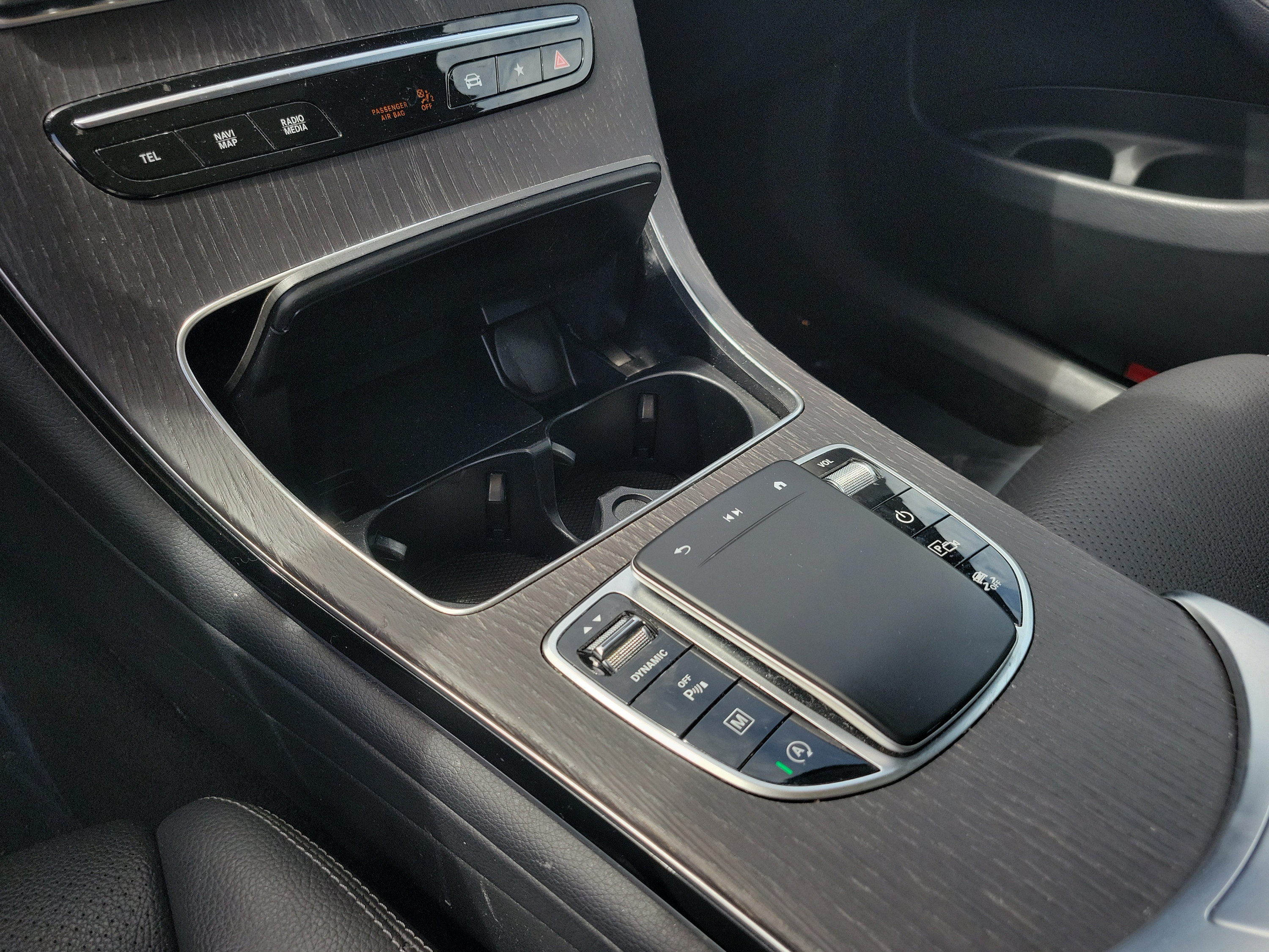 Certified 2022 Mercedes-Benz GLC 300 image 20